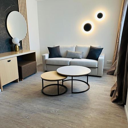 Akropolis Hotel ニュルンベルク エクステリア 写真