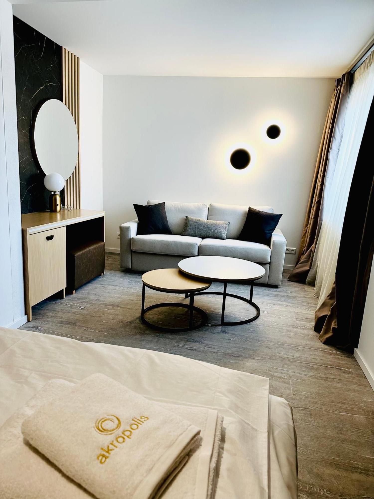 Akropolis Hotel ニュルンベルク エクステリア 写真